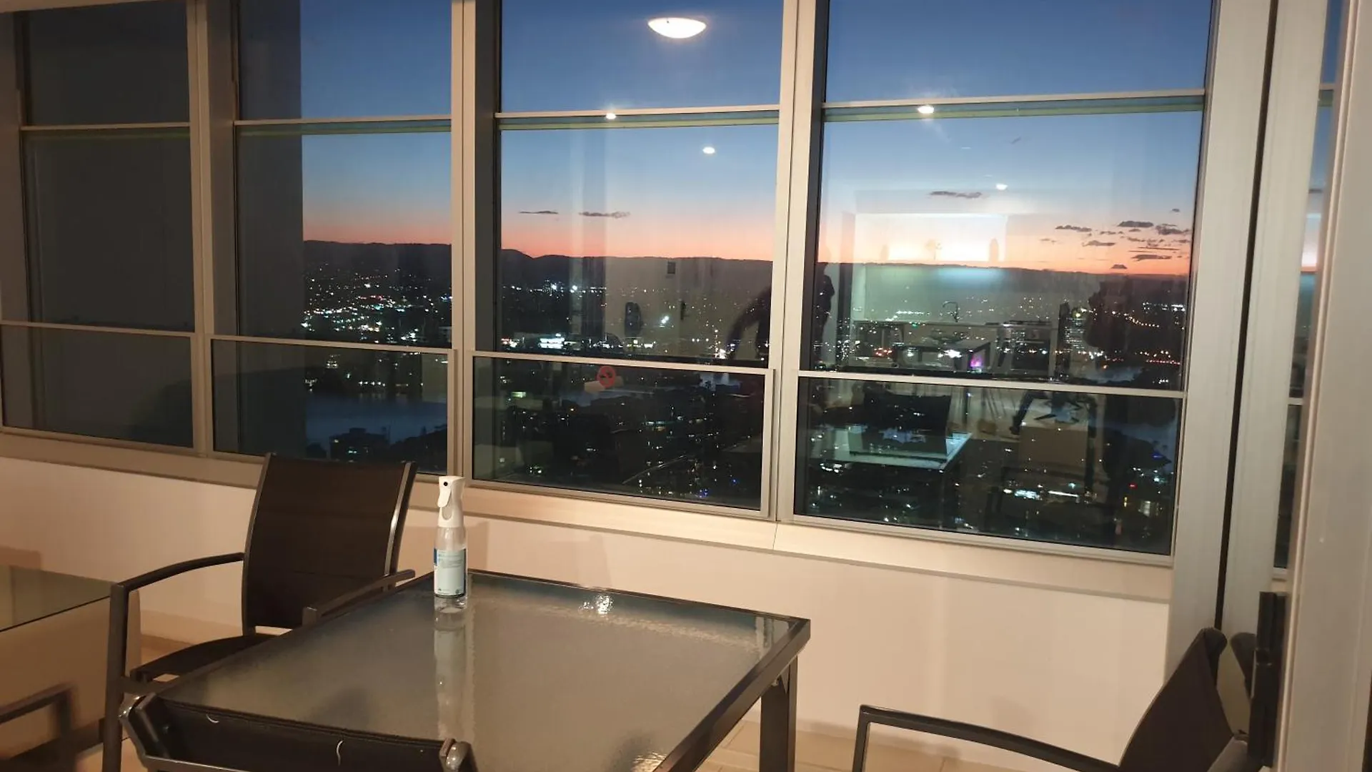 L36 Skyline View Lux And Modern Apt At Q1 Resort 2Br 1B 1C Gold Coast
